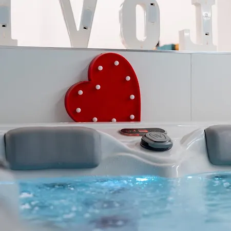 Palazzo Nicolaus Del Borgo Antico Bed & Breakfast 4*