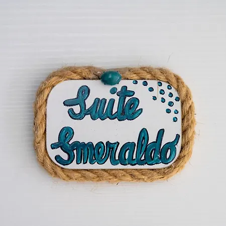 Palazzo Nicolaus Del Borgo Antico 4* Bari