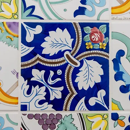 Palazzo Nicolaus Del Borgo Antico 4*