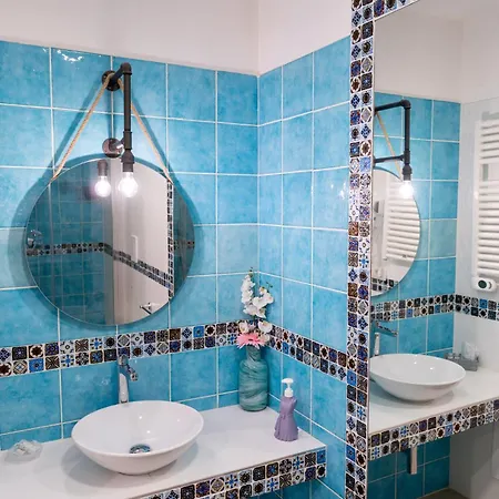Bed & Breakfast Palazzo Nicolaus Del Borgo Antico 4*