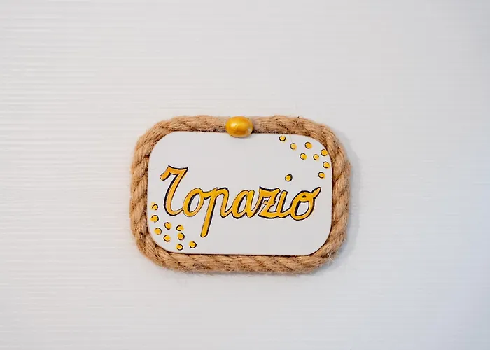 Oda ve Kahvaltı Palazzo Nicolaus Del Borgo Antico 4*